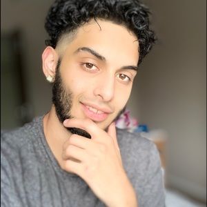 Meet your Posher, Wesley